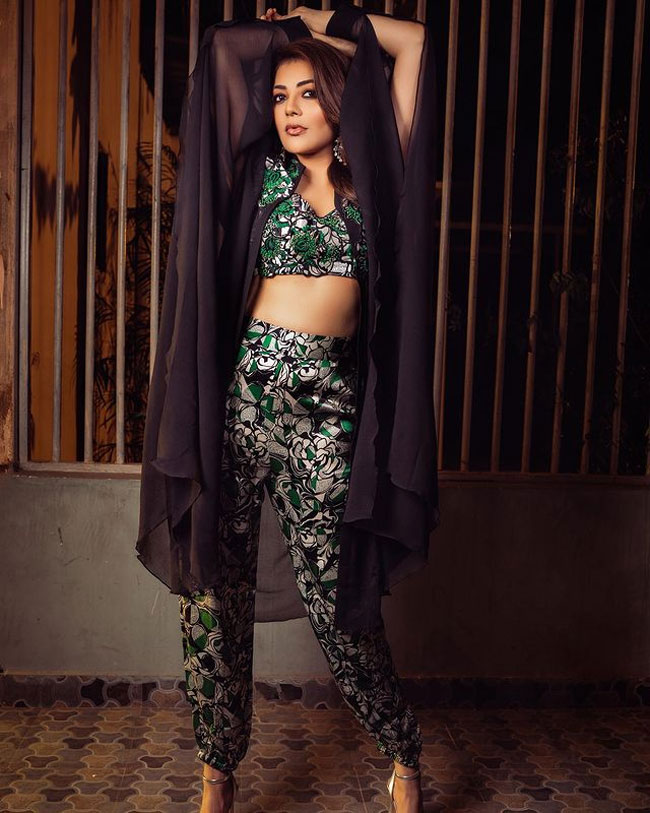 Staggering Looks of Kajal Agarwal In Black